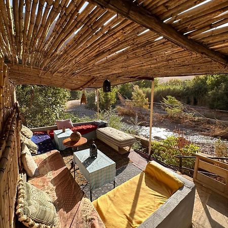 Dar Relax Hostel, Gorges De Todra 廷吉尔 外观 照片