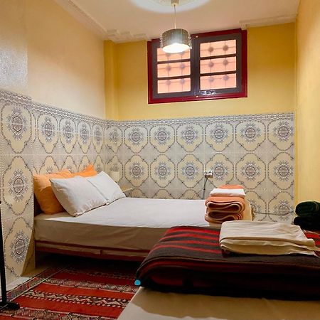 Dar Relax Hostel, Gorges De Todra 廷吉尔 外观 照片