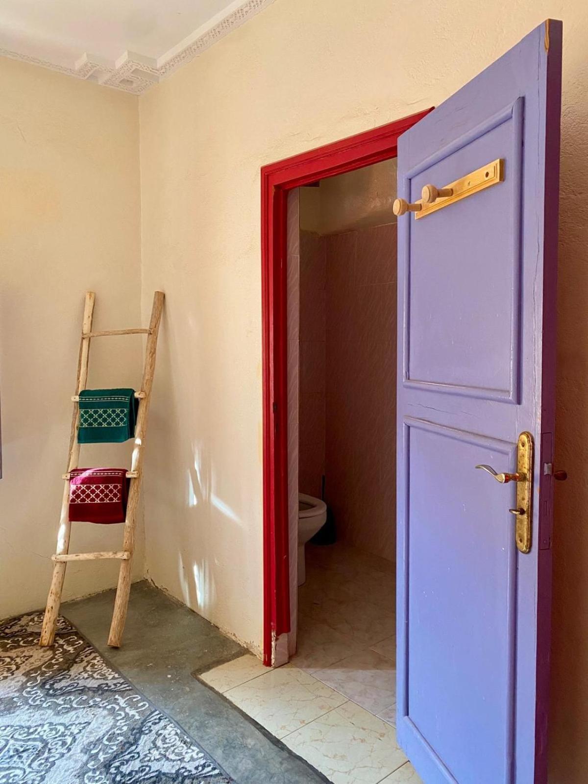 Dar Relax Hostel, Gorges De Todra 廷吉尔 外观 照片