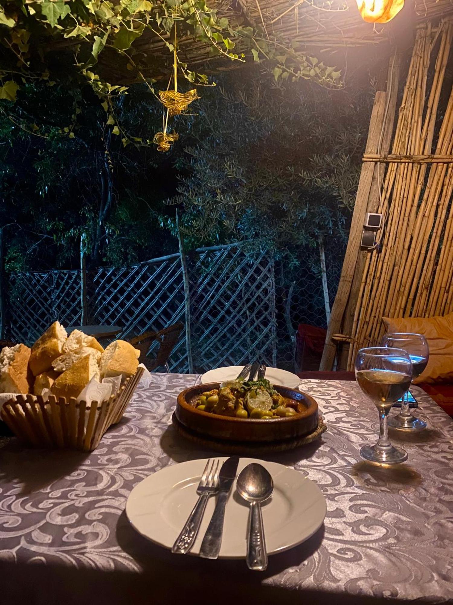 Dar Relax Hostel, Gorges De Todra 廷吉尔 外观 照片