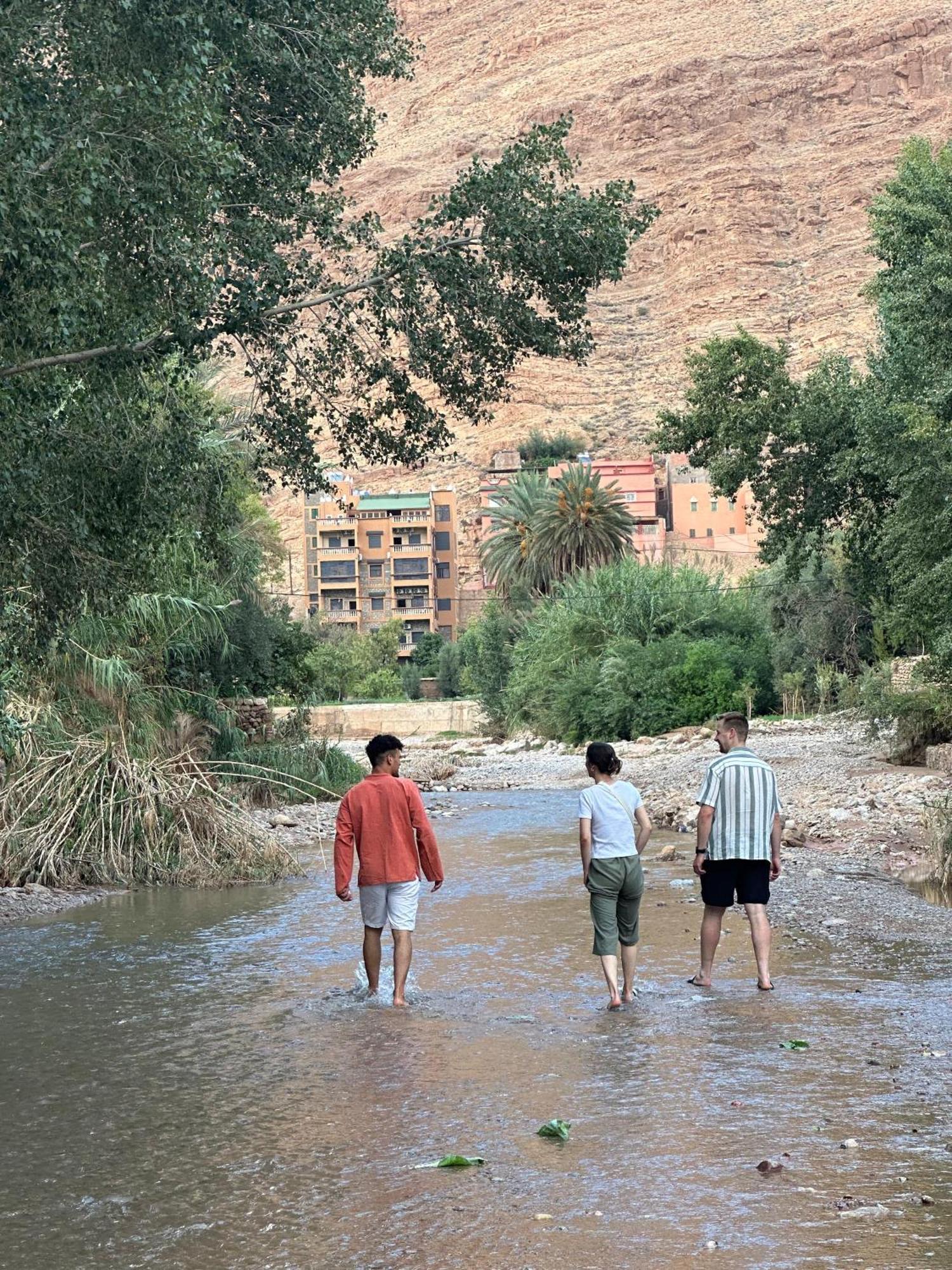 Dar Relax Hostel, Gorges De Todra 廷吉尔 外观 照片