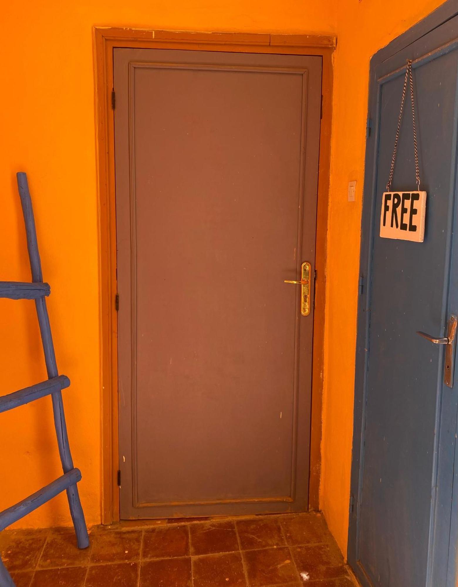 Dar Relax Hostel, Gorges De Todra 廷吉尔 外观 照片